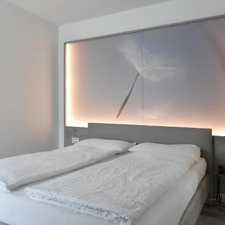 Primavera Apartmentsuites Aparthotel Riva del Garda