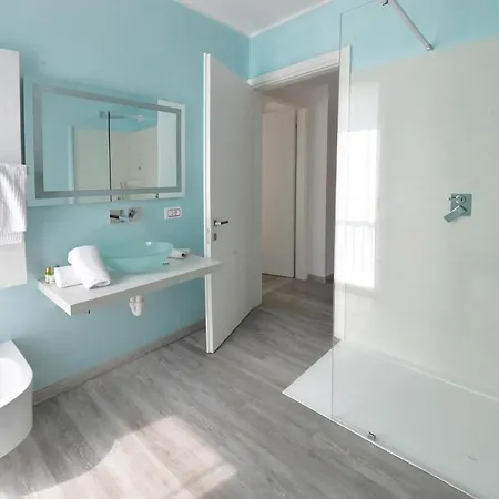 Primavera Apartmentsuites 3* Riva del Garda