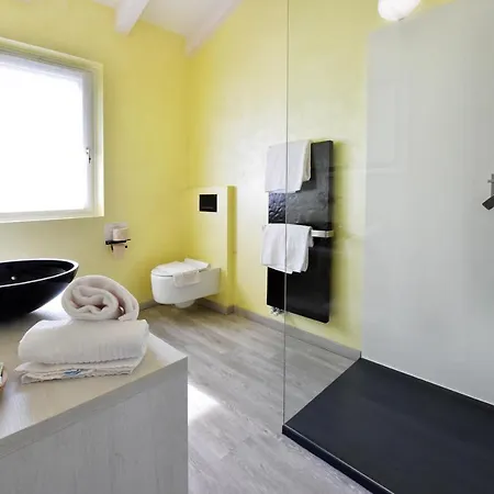 Primavera Apartmentsuites Riva del Garda