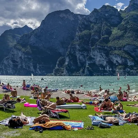 Primavera Apartmentsuites Riva del Garda