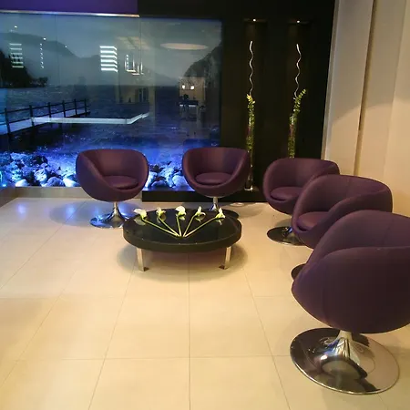 Aparthotel Primavera Apartmentsuites Riva del Garda
