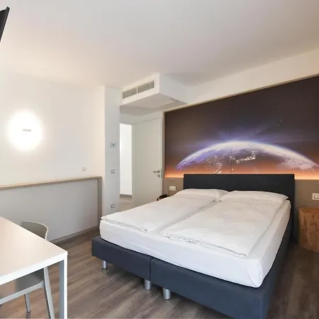 Aparthotel Primavera Apartmentsuites Riva del Garda