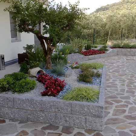 Primavera Apartmentsuites Aparthotel